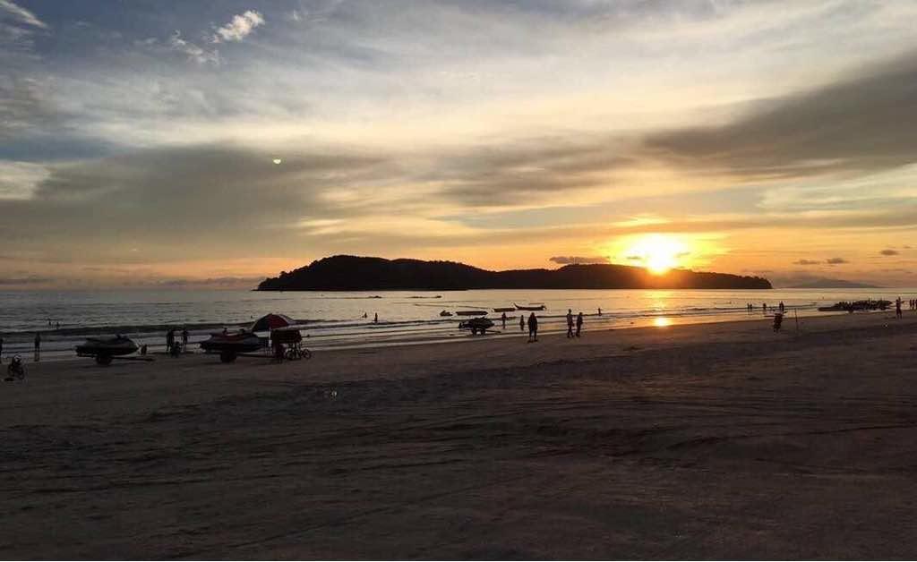 Melati Tanjong Beach Resort Pantai Cenang  Zewnętrze zdjęcie