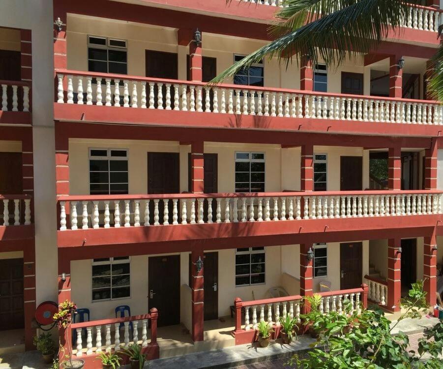 Melati Tanjong Beach Resort Pantai Cenang  Zewnętrze zdjęcie